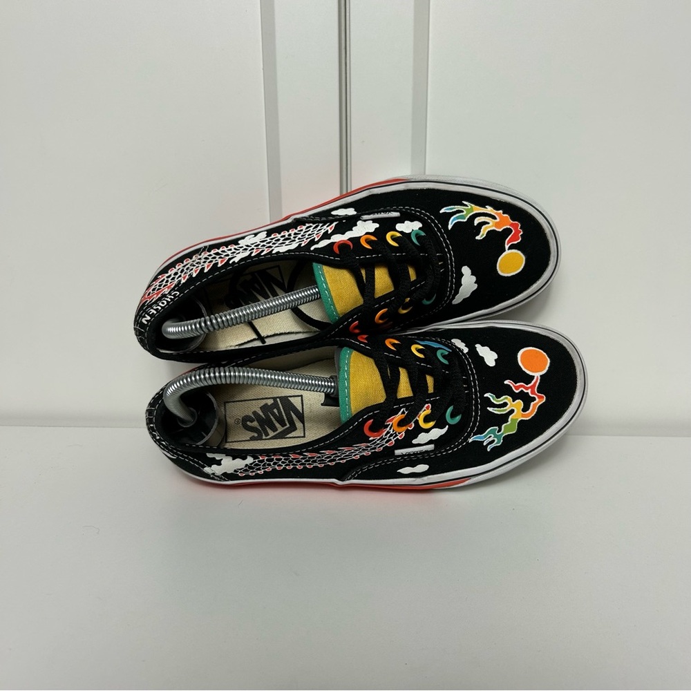 Vans era kaitlin Chan gallery dragon Black and Red Sneakers - Picture 6 of 8